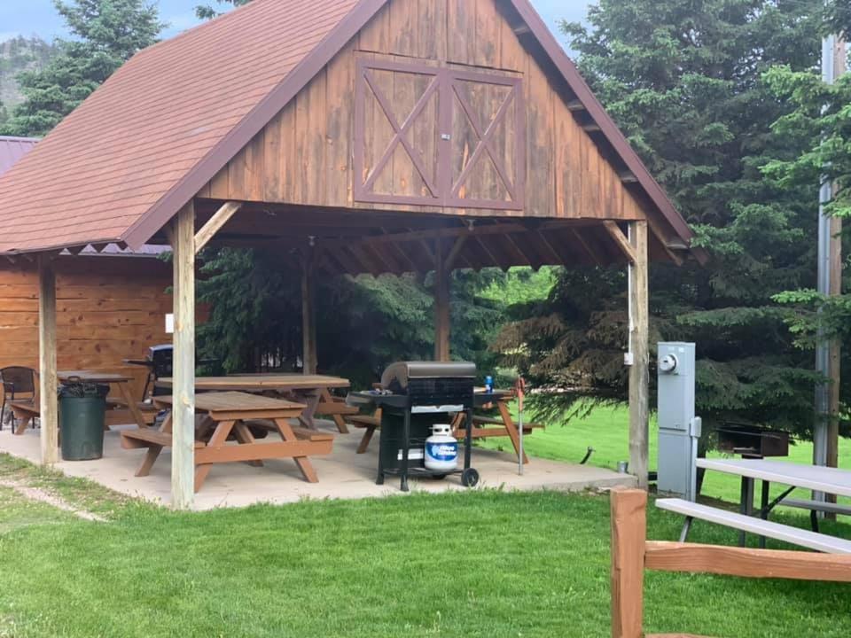 Chalet Hill City Kültér fotó